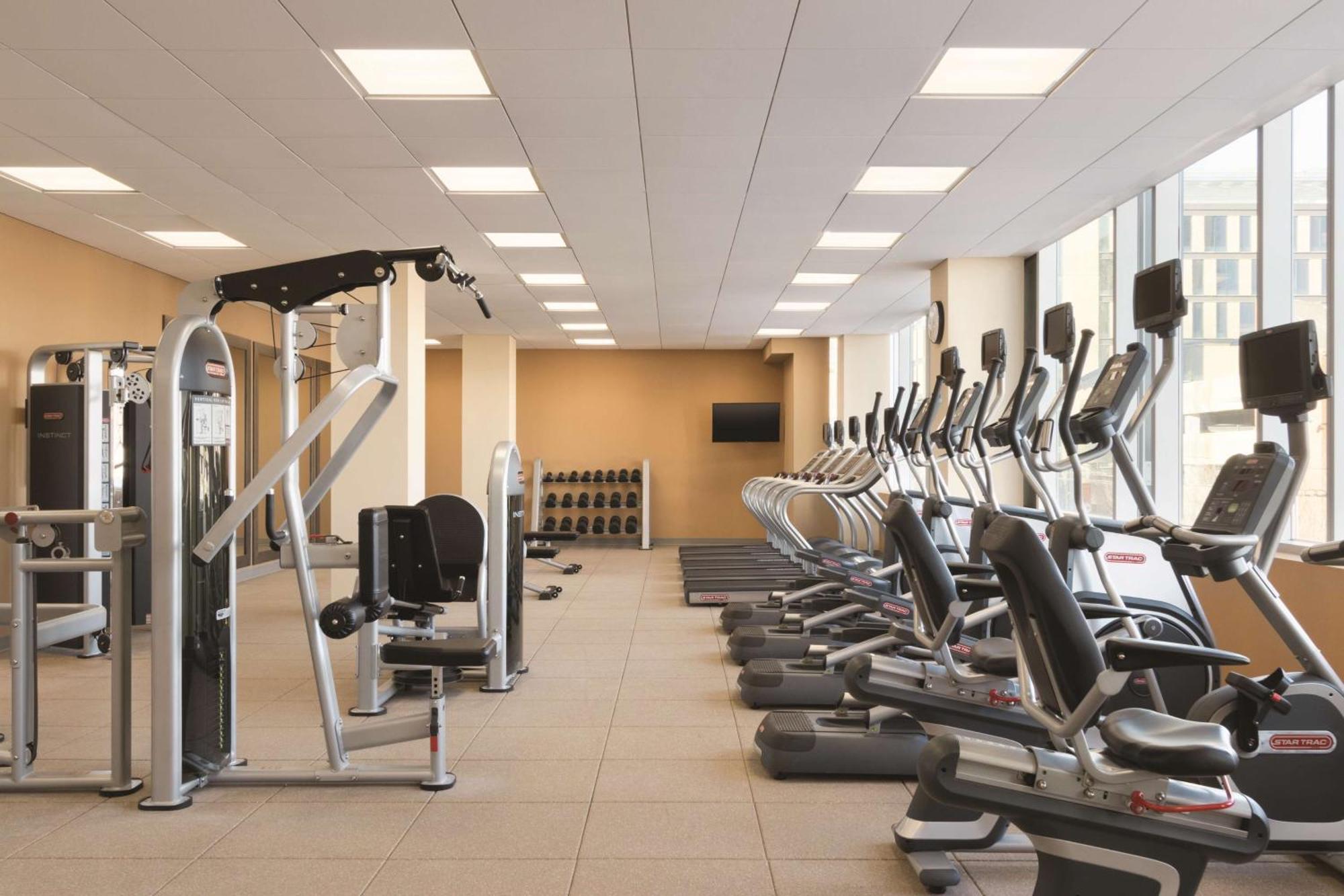 Homewood Suites By Hilton Calgary Downtown Εξωτερικό φωτογραφία